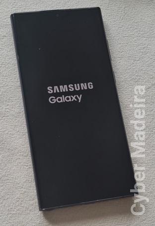 Samsung Galaxy S22 Ultra - com Caixa