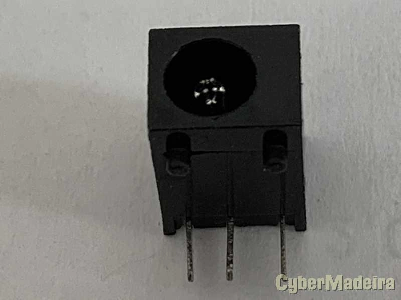 Jack DC Kenwood TH-F6A , TH-F7E , TH-K2AT , TH-K2E