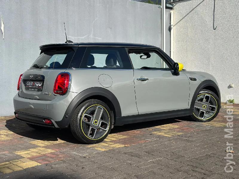 MINI MINI ELECTRIC COOPER SE Eléctrico