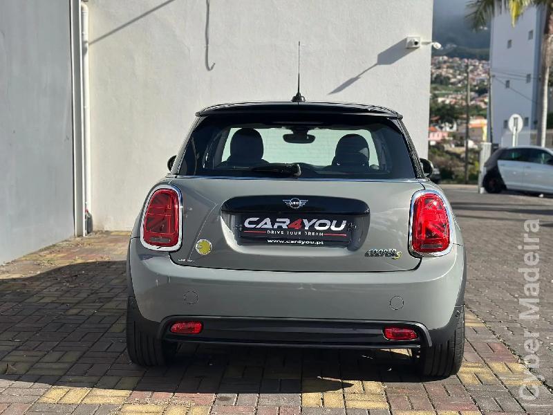 MINI MINI ELECTRIC COOPER SE Eléctrico