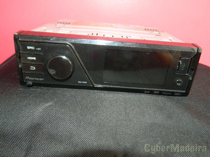 Autoradio Pioneer MVH-P8200 boas condições