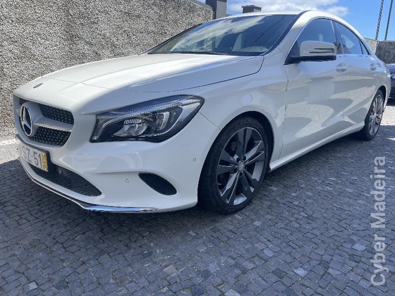 MERCEDES CLA 180CDI URBAN Gasóleo