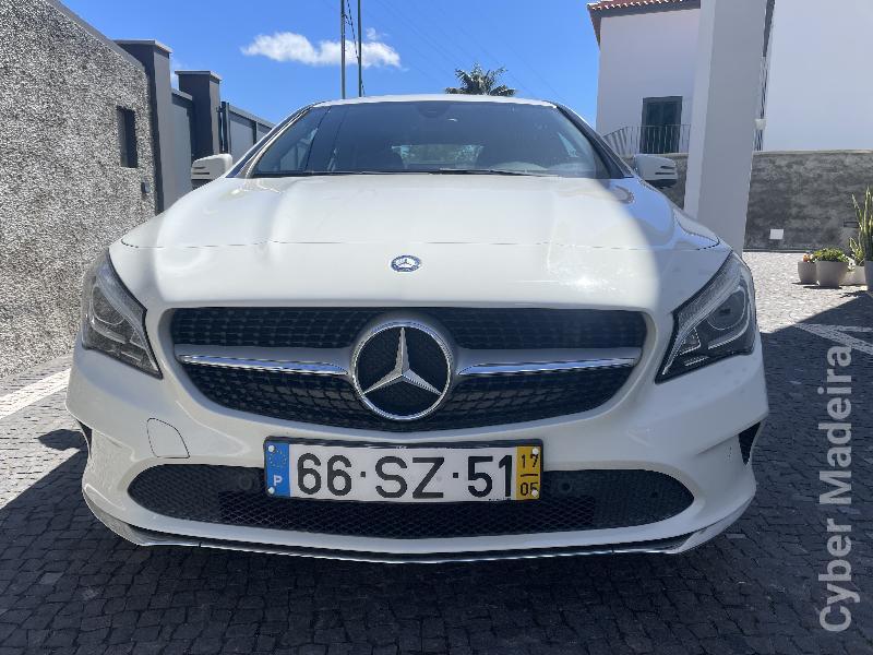 MERCEDES CLA 180CDI URBAN Gasóleo