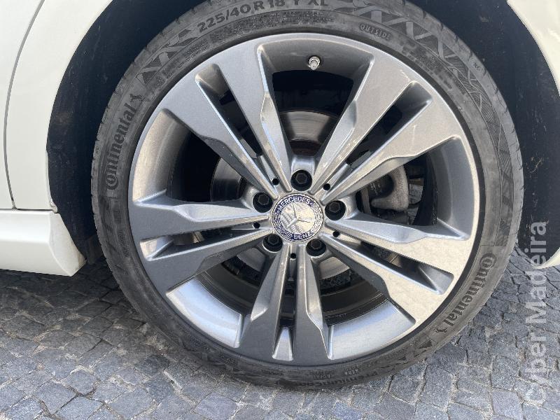 MERCEDES CLA 180CDI URBAN Gasóleo