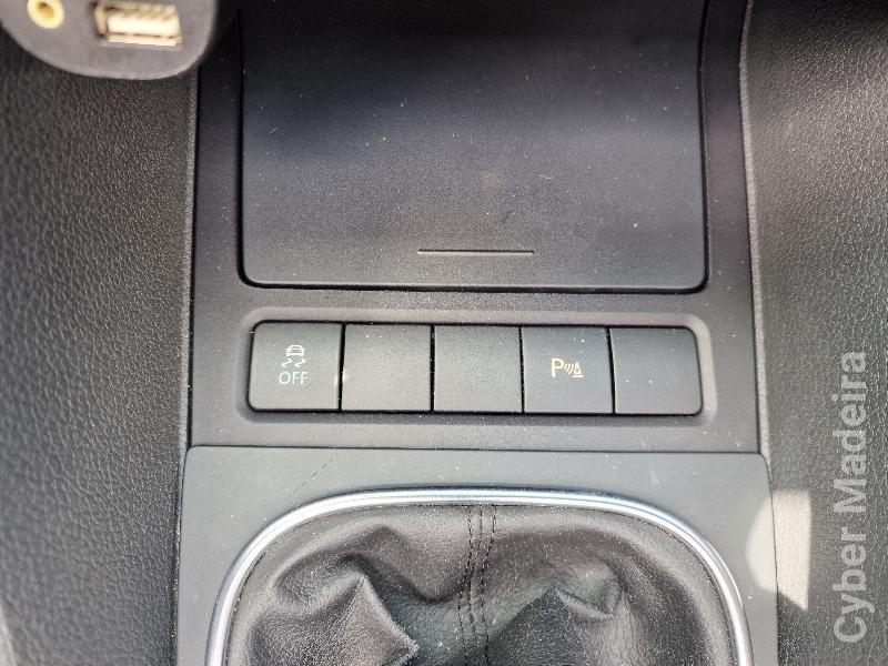 VOLKSWAGEN GOLF 1.6 TDI CABRIOLET Gasóleo