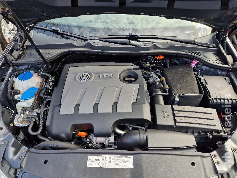 VOLKSWAGEN GOLF 1.6 TDI CABRIOLET Gasóleo