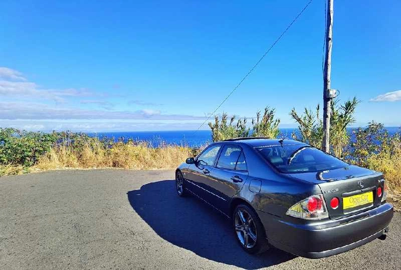 LEXUS IS 200 Gasolina