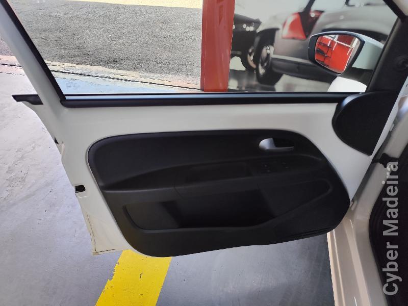VOLKSWAGEN UP 1.0 MOVE UP! Gasolina