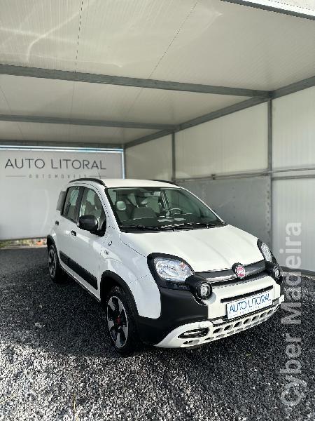 FIAT PANDA Cross Waze 1.2 Gasolina