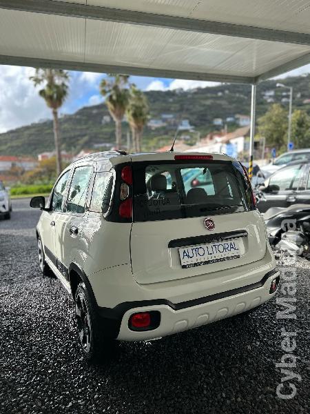 FIAT PANDA Cross Waze 1.2 Gasolina