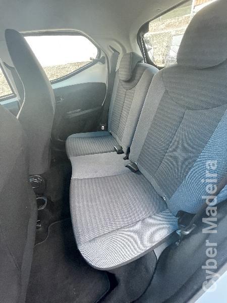 TOYOTA AYGO XPlay 1.0 VTI Gasolina
