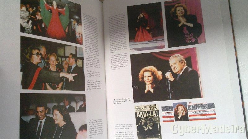 Livro vida de Amália