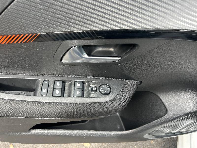 PEUGEOT 208 208 1.2 PureTech Allure Gasolina