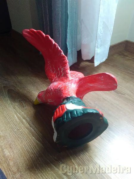 Águia do Benfica muito antiga.