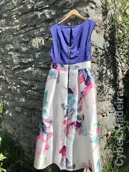 Vestido de grife estiloso da „Closet London“