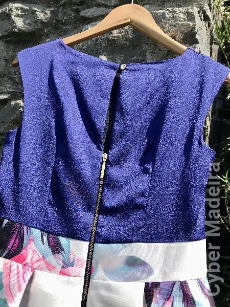Vestido de grife estiloso da „Closet London“