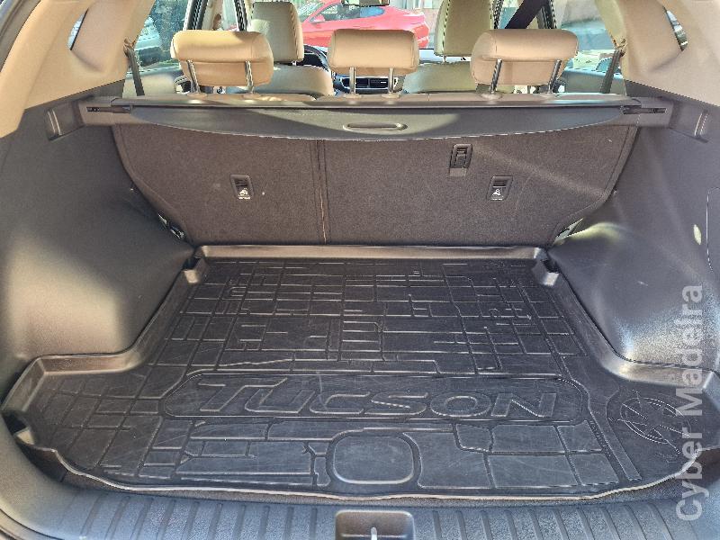 HYUNDAI TUCSON 1.6 CRDI PREMIUM + P.PELE+ P.STYLE AUTOMÁTICO Gasóleo