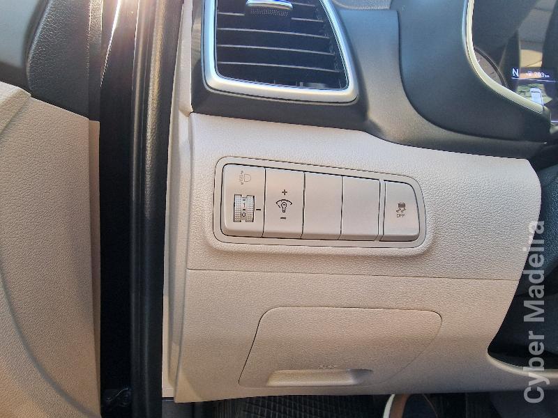 HYUNDAI TUCSON 1.6 CRDI PREMIUM + P.PELE+ P.STYLE AUTOMÁTICO Gasóleo