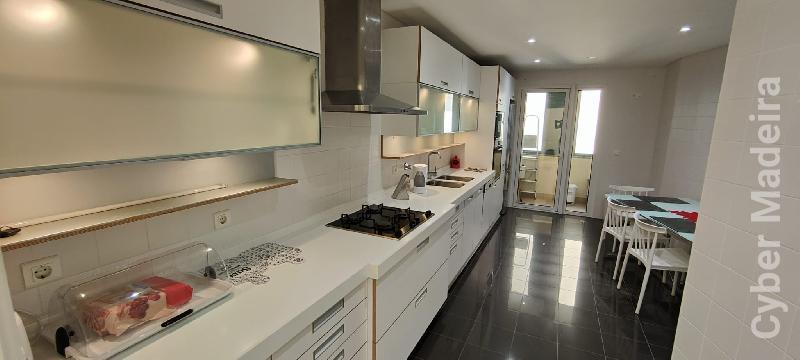 Apartamento T4 para Venda São Martinho, Estrada Monumental