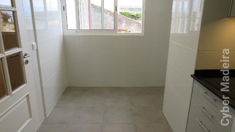 Apartamento T2 para Venda São Martinho, Piornais