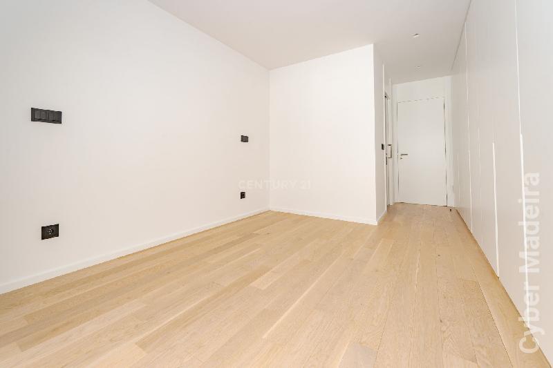 Apartamento T2 para Venda São Martinho, Virtudes