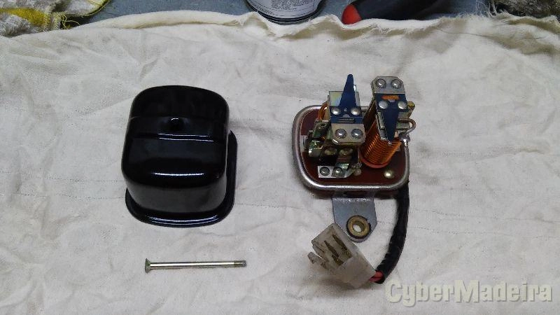 Regulador de tensão 12V Suzuki