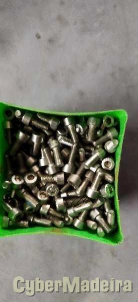 Material technal novo