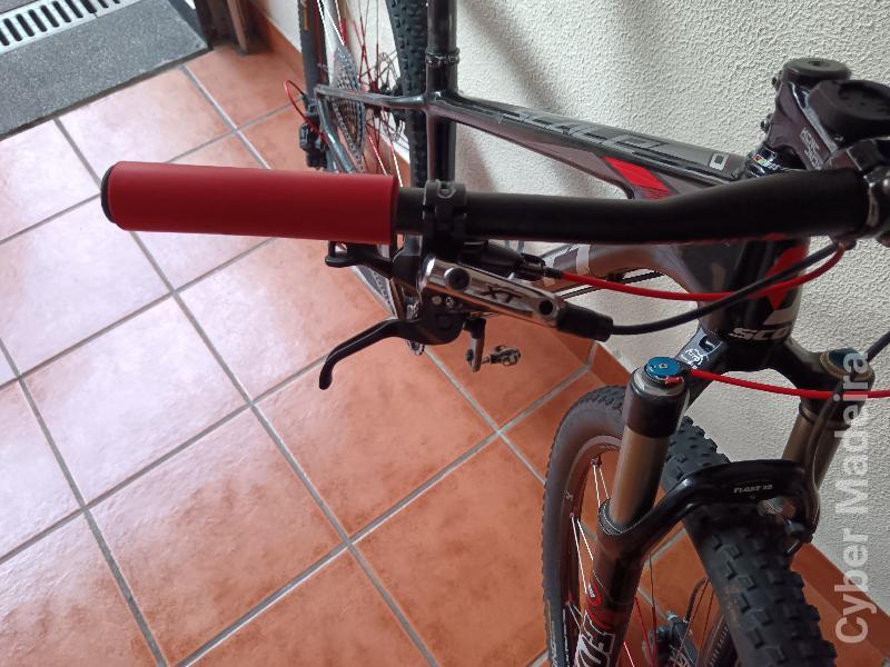 Scott scale 910 carbono  BTT Homem Scott scale 910 carbono