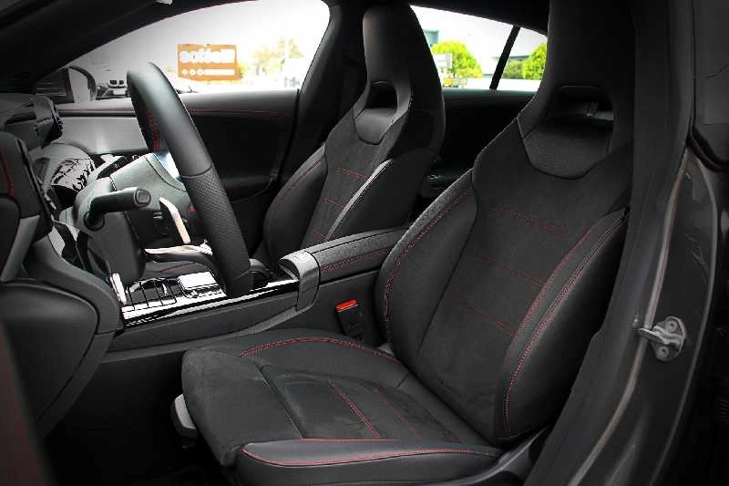 MERCEDES CLA 180d AMG LINE Gasóleo