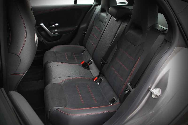 MERCEDES CLA 180d AMG LINE Gasóleo