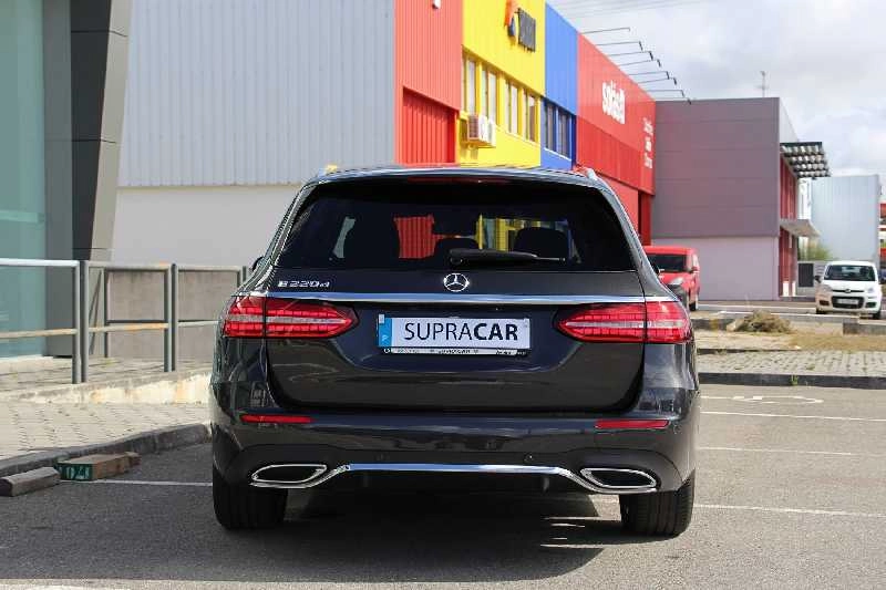 MERCEDES E 220d AMG LINE Gasóleo