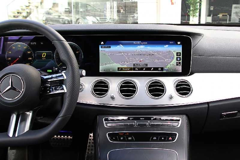 MERCEDES E 220d AMG LINE Gasóleo