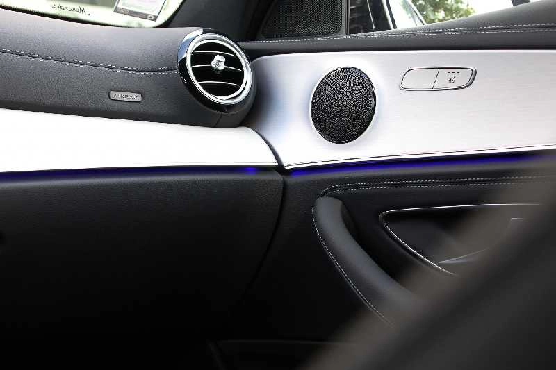 MERCEDES E 220d AMG LINE Gasóleo