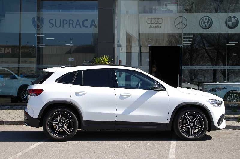 MERCEDES GLA 180d AMG LINE Gasóleo