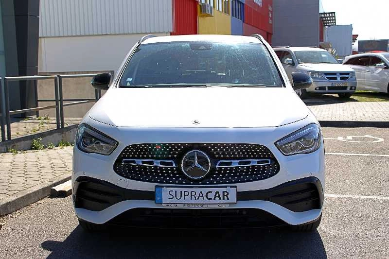 MERCEDES GLA 180d AMG LINE Gasóleo