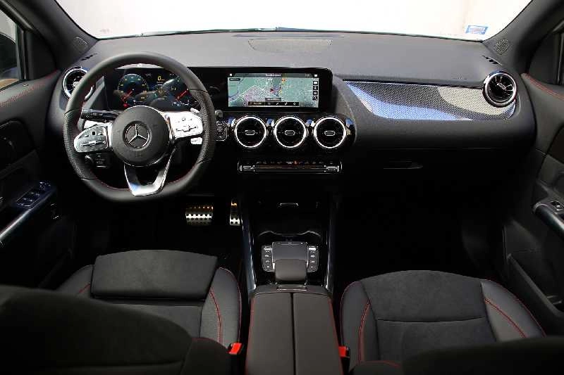 MERCEDES GLA 180d AMG LINE Gasóleo