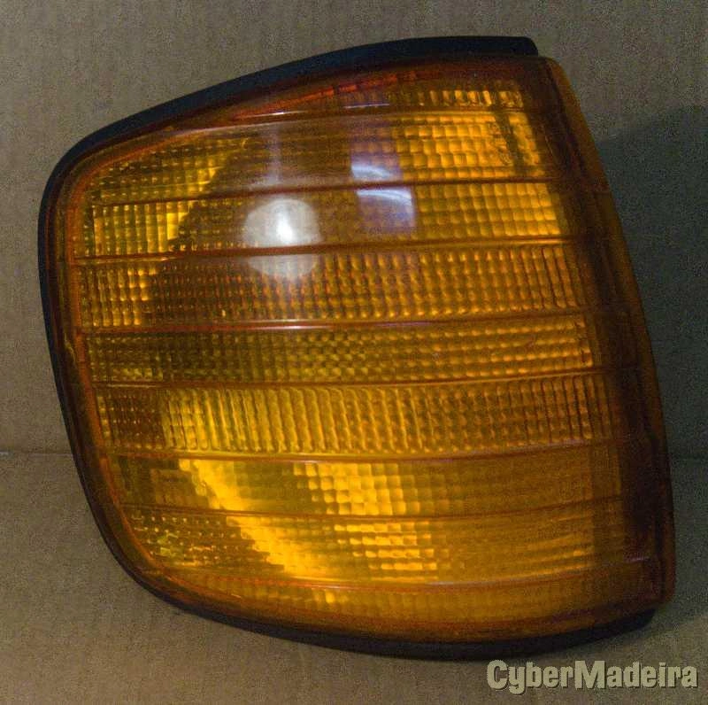 Mercedes W126 pisca