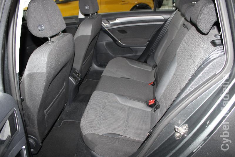 VOLKSWAGEN GOLF VII 1.6 Tdi Comfortline Gasóleo