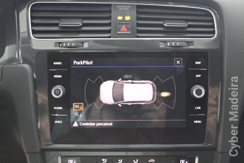 VOLKSWAGEN GOLF VII 1.6 Tdi Comfortline Gasóleo