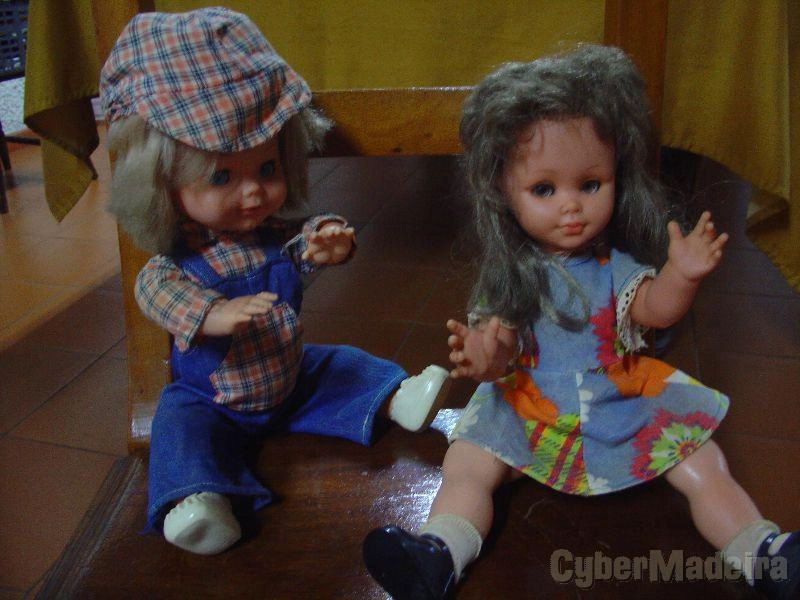 4 Bonecas com mais de quarenta anos 
