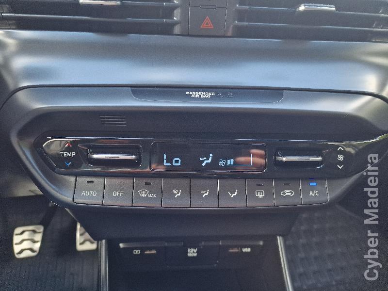 HYUNDAI XG BAYON 1.0 T-GDI PREMIUM 100CV Gasolina