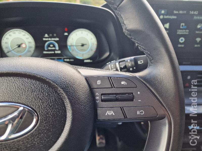 HYUNDAI XG BAYON 1.0 T-GDI PREMIUM 100CV Gasolina