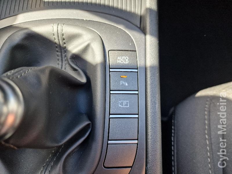 HYUNDAI XG KAUAI 1.0 T-GDI PREMIUM 120CV Gasolina