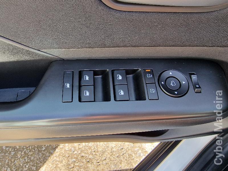 HYUNDAI XG KAUAI 1.0 T-GDI PREMIUM 120CV Gasolina