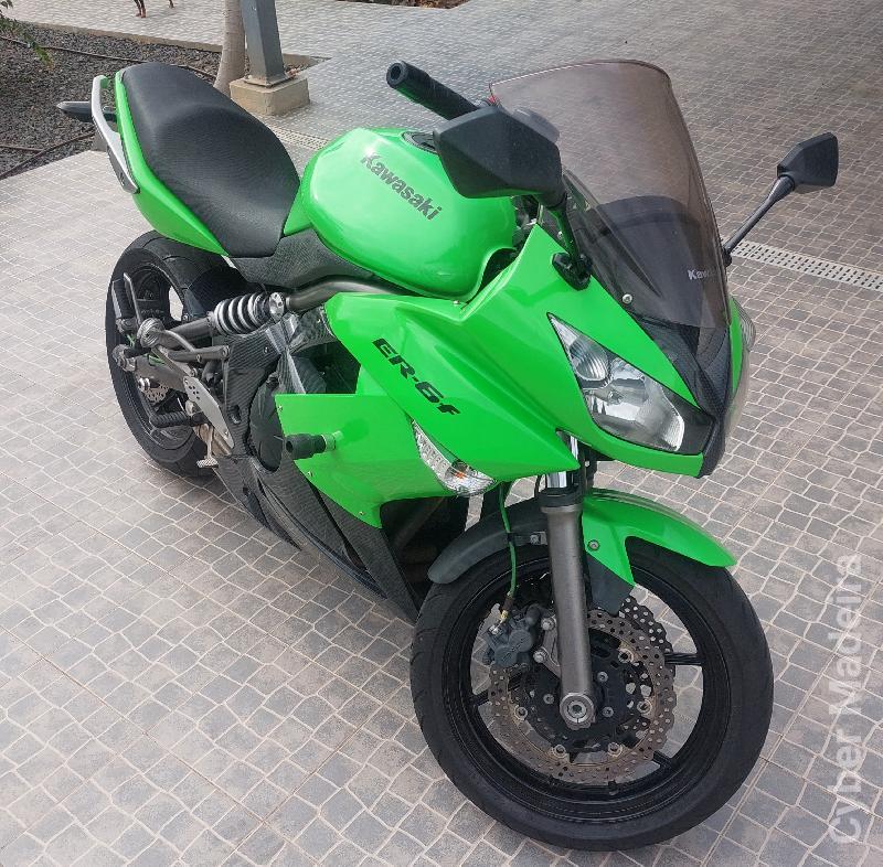 Kawazaki 37 650 cc Sport, turismo