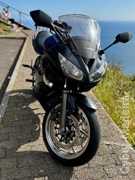 Kawazaki 37 650 cc Sport, turismo