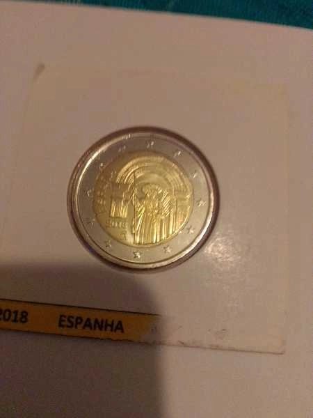 moedas 2?https://www.facebook.com/MoedasIlhadamadeiracomemorativas/photos/?ref=page_internal