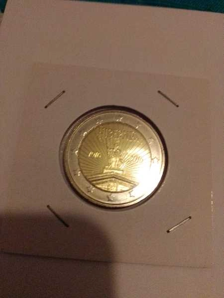 moedas 2?https://www.facebook.com/MoedasIlhadamadeiracomemorativas/photos/?ref=page_internal