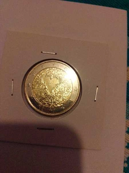 moedas 2?https://www.facebook.com/MoedasIlhadamadeiracomemorativas/photos/?ref=page_internal