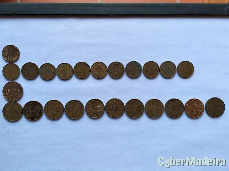 Moedas de Republica de $50 (50 centavos) e 1 escudo de 1969 a 1979.